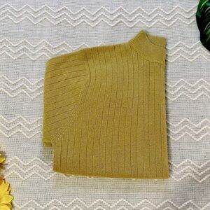 Sag Harbor Gold Crew Neck Sweater